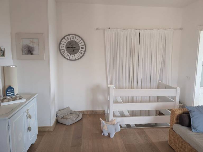 Rental apartment with pool & patio | Sea view — photo 4