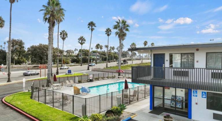 Motel 6 Ventura, CA - Beach — photo 3