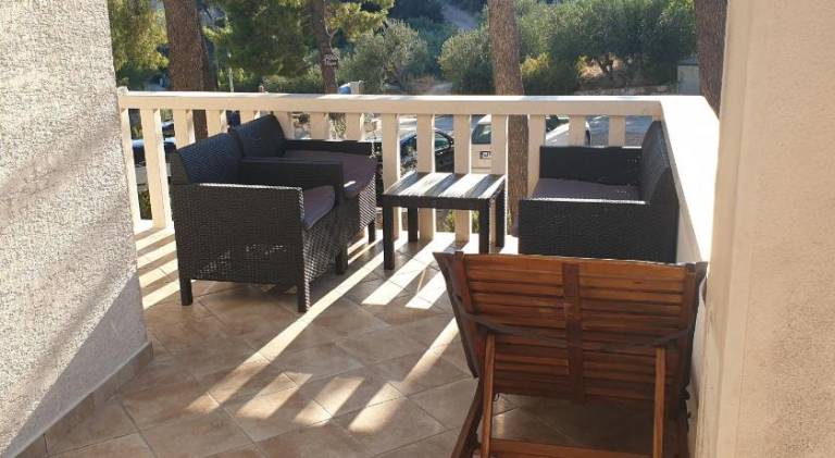 Apartments and rooms with parking space Jagodna, Hvar - 24399 — photo 2