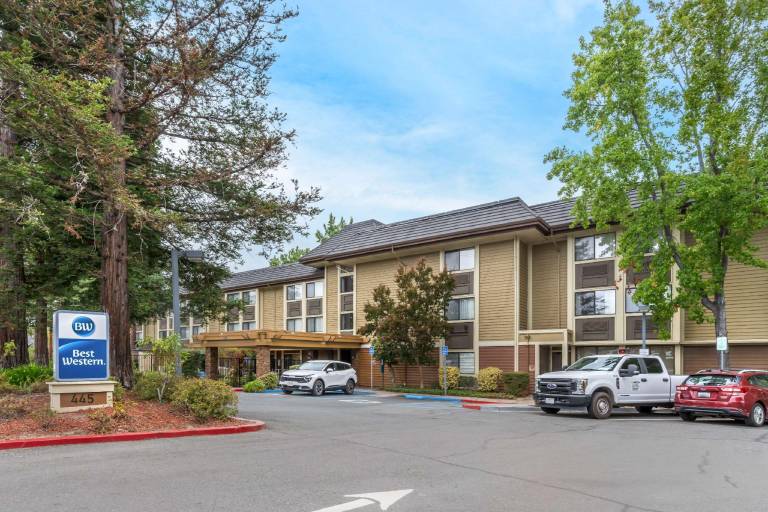 Best Western John Muir Inn in Pleasant Hill, CA