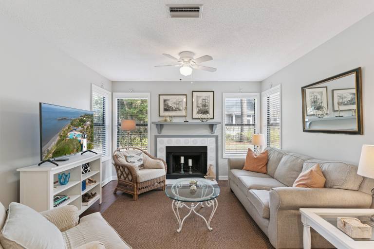 Harbour Oaks, Unit 419 — photo 5