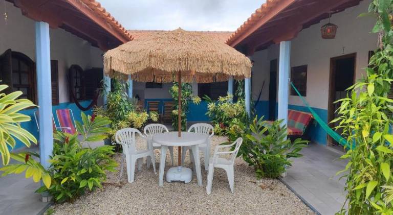 Lovely vacation home with garden & grill | Beach nearby | Pet-friendly in Ubatuba