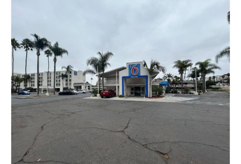 Studio 6 San Diego, CA – Hotel Circle – Mission Valley — photo 5