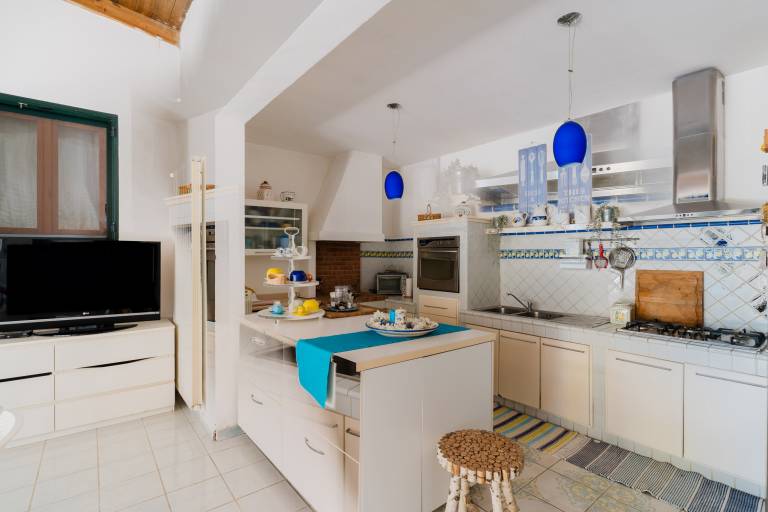 Villa 'Deliziosa Patrizia A Otranto' with Sea View, Wi-Fi and Air Conditioning — photo 5
