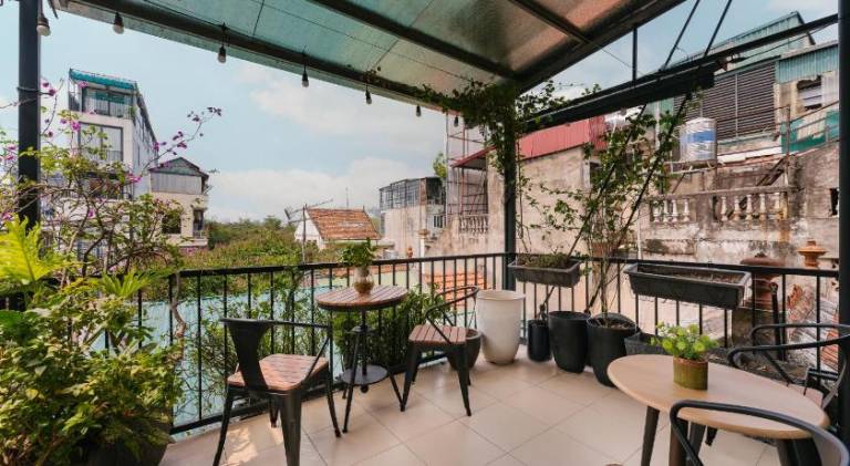 Hi. Home Bellevie–Lakeview Escape in Old Quarter — photo 3