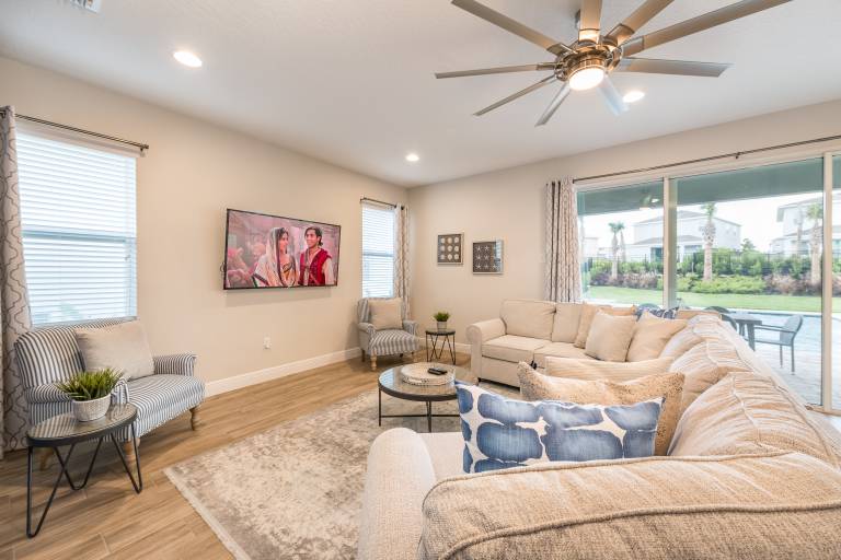 Children-friendly vacation home with jacuzzi & private pool | Pet-friendly — photo 4
