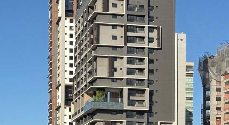 Holiday apartment with jacuzzi & pool in Goiânia