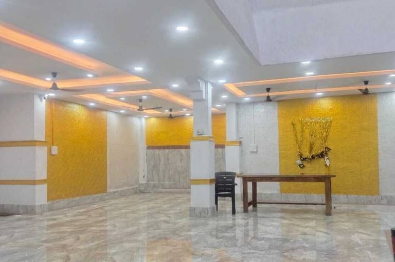 Comfi stay hotel bhopal