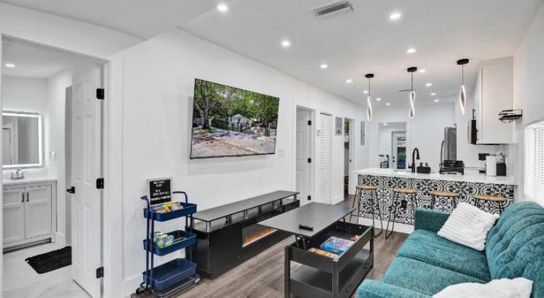 Vacation home with 2 rooms for 2 persons in Miami, FL