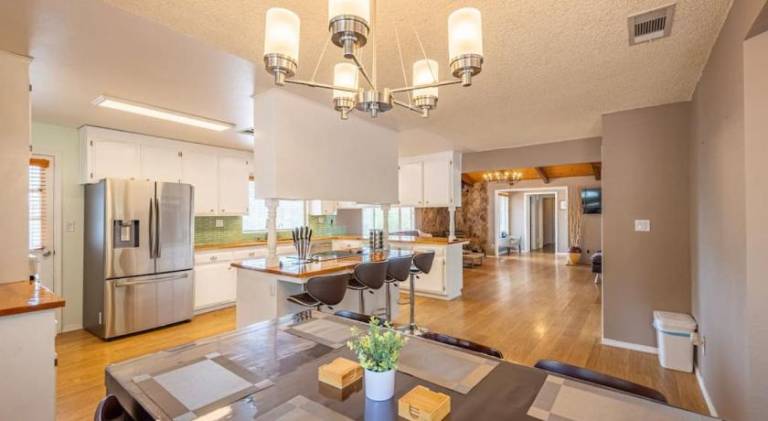 Vacation home | Suitable for remote work | Dogs allowed — photo 3