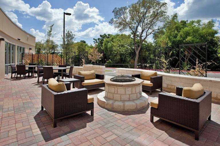Courtyard by Marriott Austin Parmer Tech Ridge