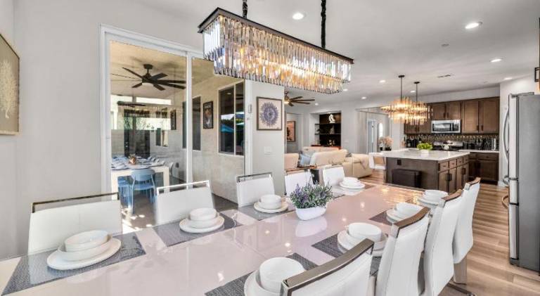 Villa with jacuzzi & pool — photo 4