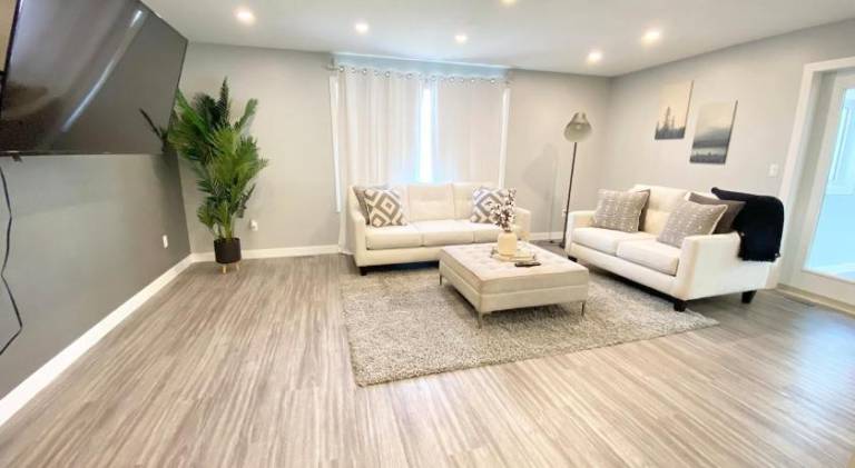 Ample house | Pets are welcome in Drumheller, AB