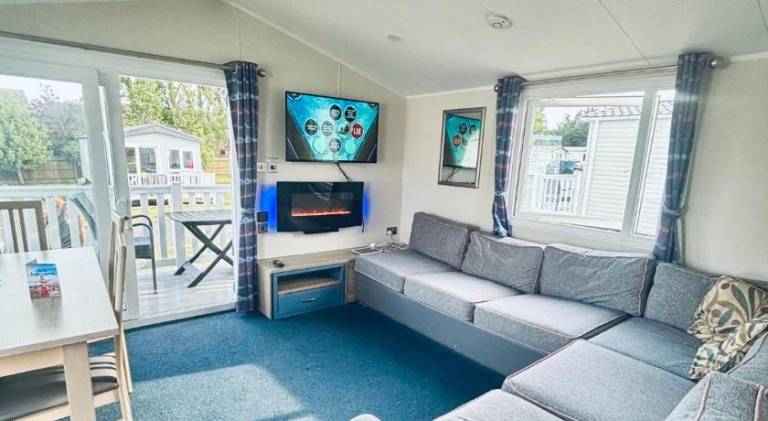 BEACH SIDE CARAVAN - haven - Caister on sea — photo 2