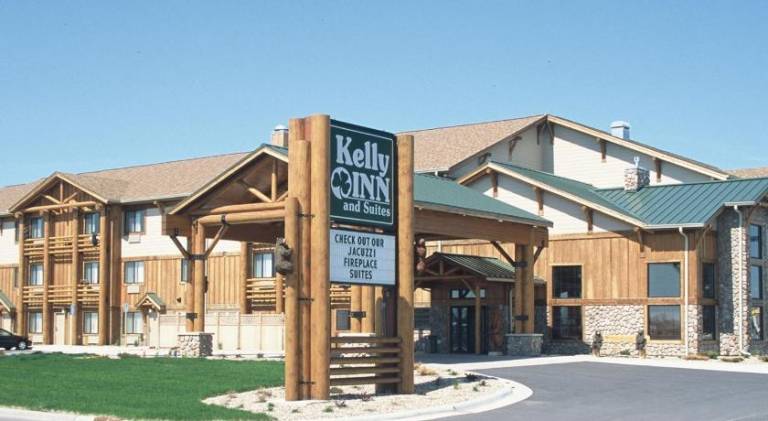 Kelly Inn and Suites Mitchell in Mitchell, SD