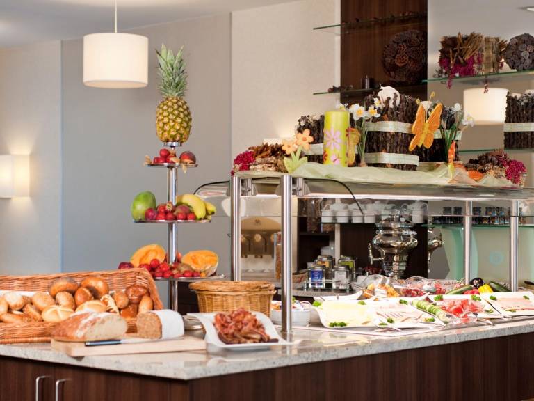 Mercure Hotel Munich am Olympiapark — photo 5