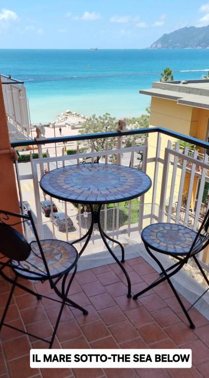 Rental apartment with patio | Sea view — photo 5