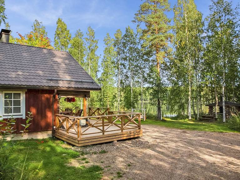 Vacation home with patio & sauna | Nature view — photo 3