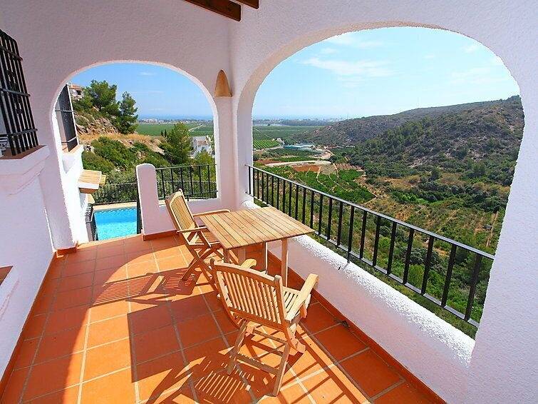 House  Rafol de Almunia