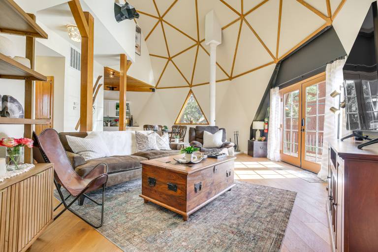 Geodesic Dome Home w/ Hot Tub & Yard in Big Bear! — photo 3