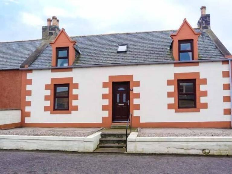 Cottage Portknockie