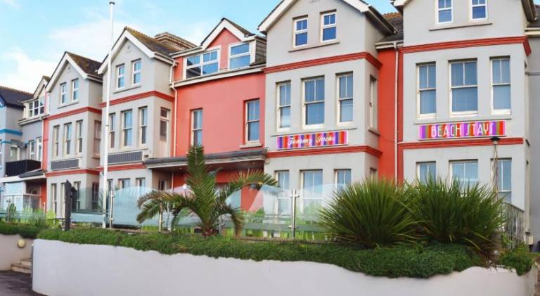 Lovely apartment | Next to the beach | Pets are welcome in Bude