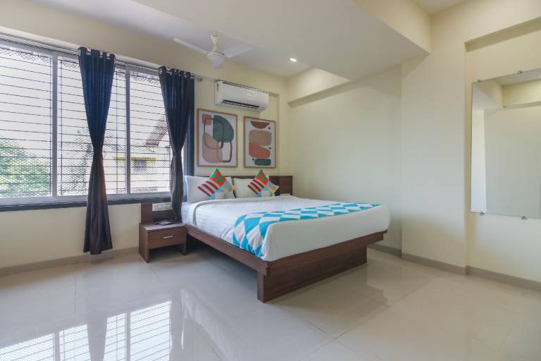 OYO Home 48781 Exotic Studio Kalamboli