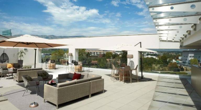 Atrium Airport Hotel — photo 4