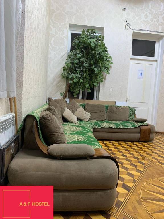 Fully equipped wonderful apartment with garden, pool & hot tub | Close to Baku Boulevard | Water view | Suitable for remote work | Pets are welcome — photo 3