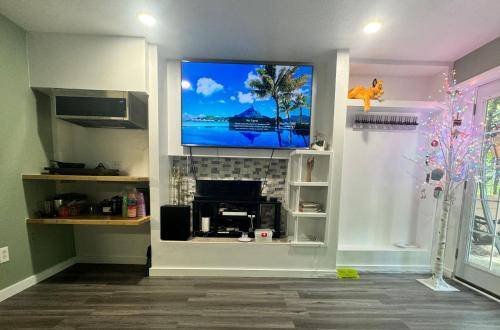Cozy 2BR with Game Room and EV station Special Offer During Construction