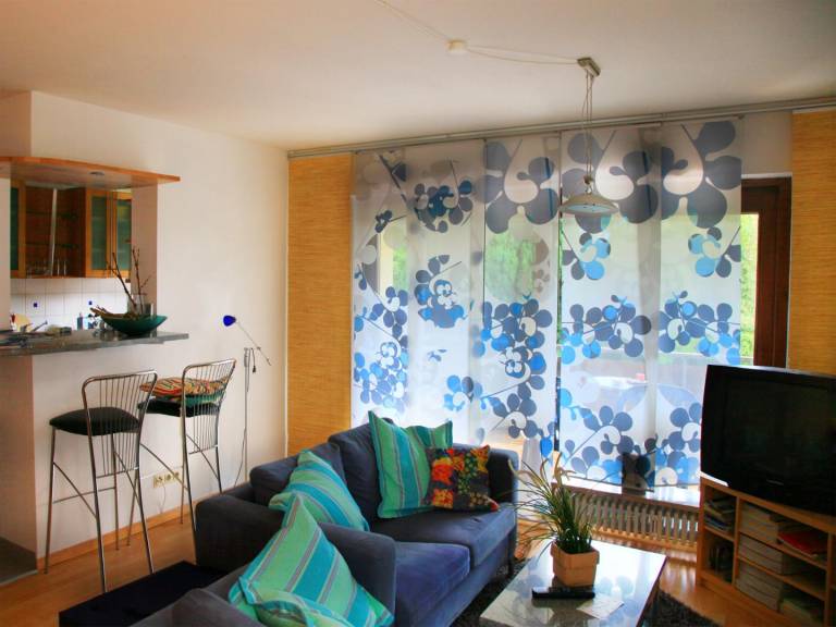 Große Ferienwohnung mit Gartenblick — photo 2