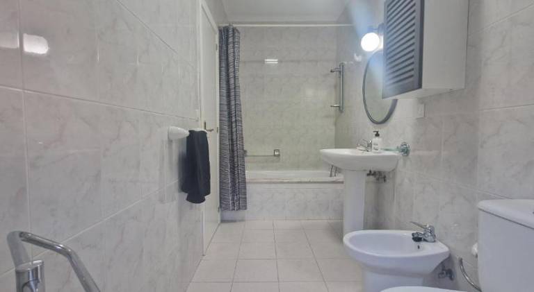 Fully equipped house with patio, yard & private pool | Pets are welcome — photo 2