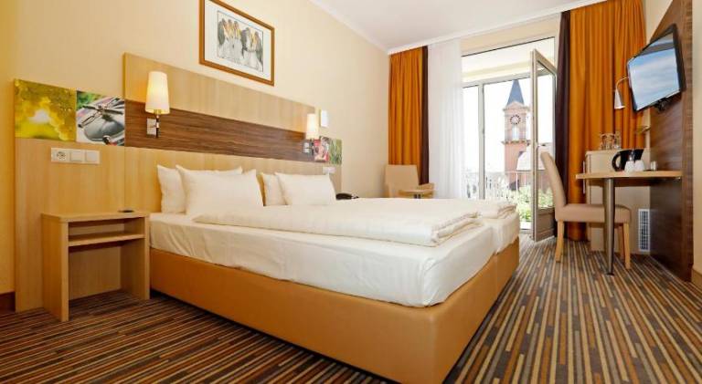 Kurpark-Hotel — photo 2