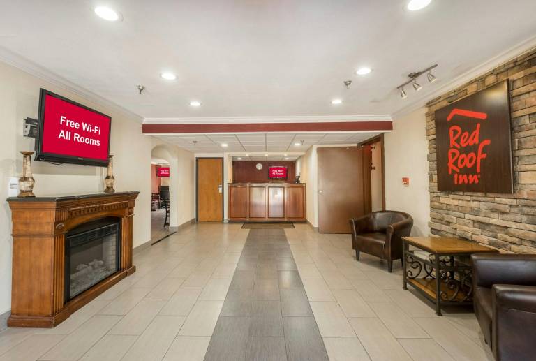 Red Roof Inn Binghamton North — photo 2