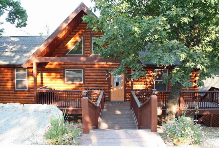 Cabin  Ridgedale