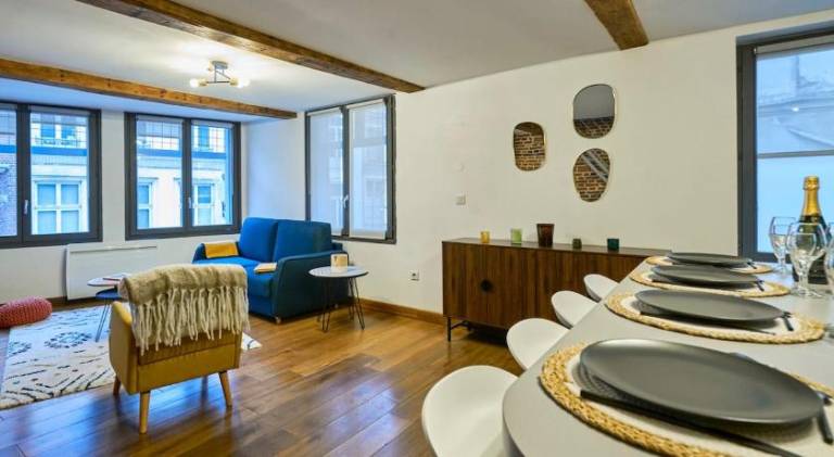 Apartment with hot tub & terrace | Next to Lille Cathedral — photo 5