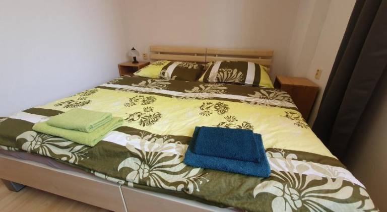 Apartment with 1 room for 5 persons — photo 2