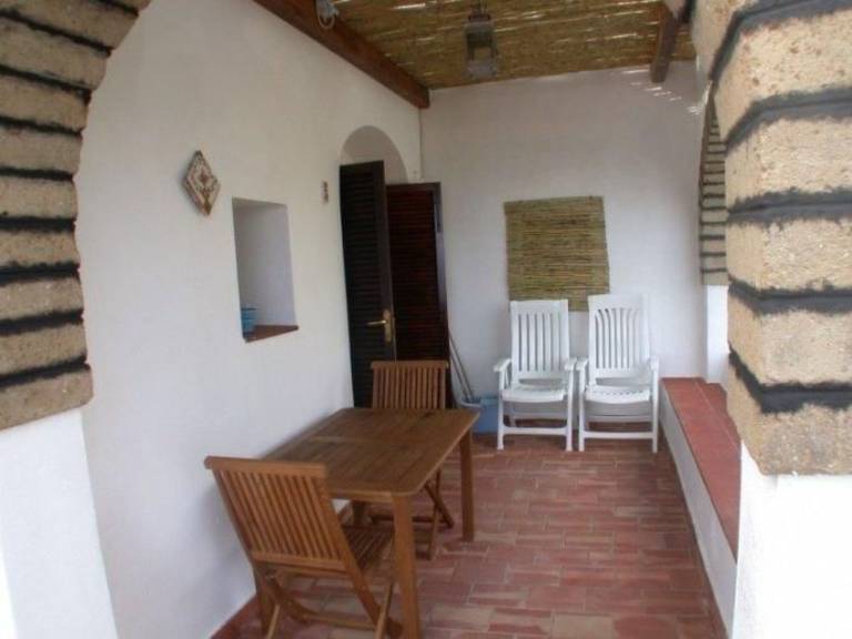 Vacation home with barbeque & terrace — photo 5