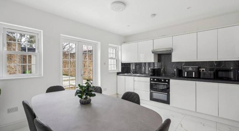 Vacation home with 6 rooms for 12 persons — photo 2