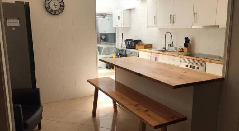 House with grill & patio | Perfect for remote work — photo 3