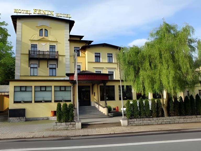 Hotel Fenix in Jelenia Gora