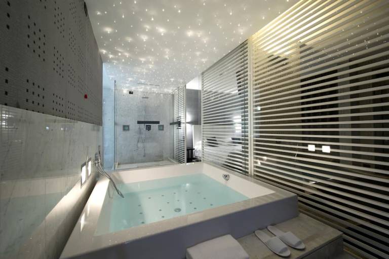 Hotel D120