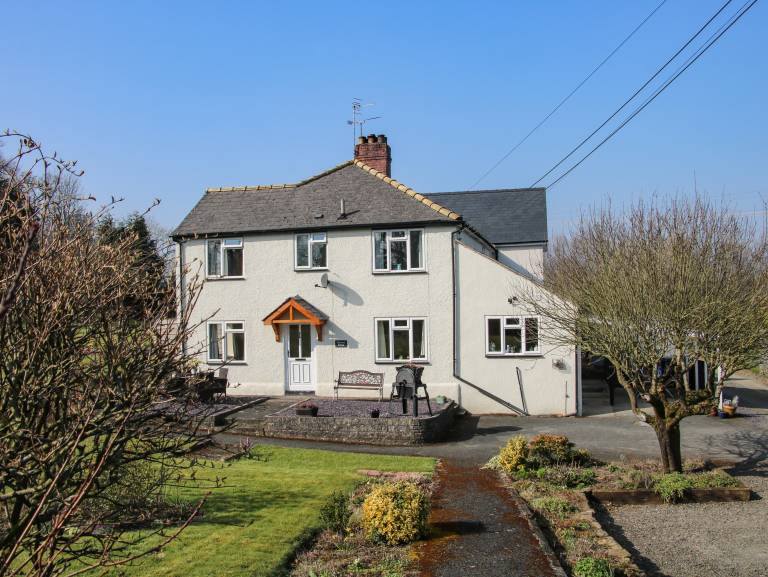 Cottage Chirk