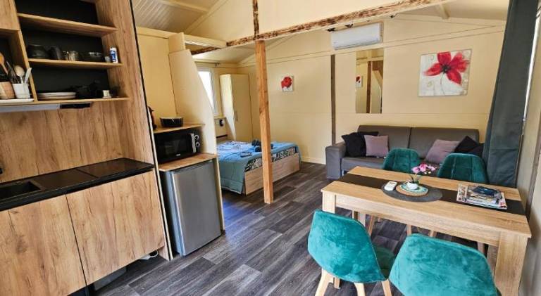 Holiday apartment with patio in Bonifacio