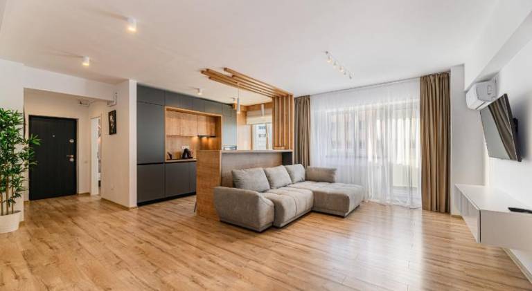 Holiday apartment with patio & yard | Suitable for remote work — photo 2