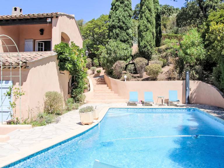 Fully equipped pleasant house with garden, patio & barbeque | Sea view | Dogs allowed — photo 2