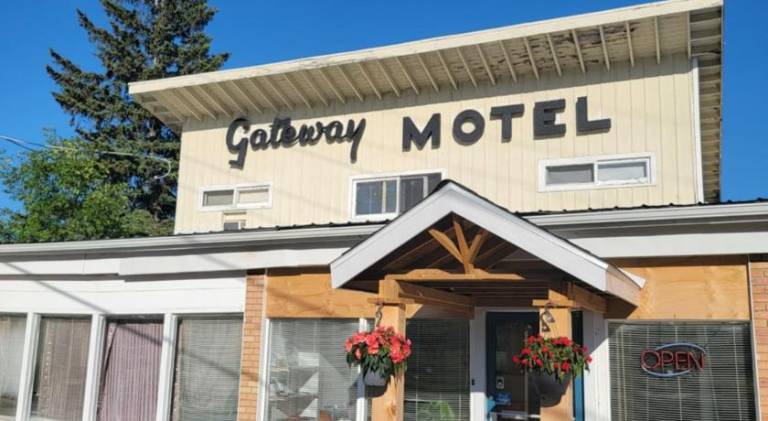 Gateway Motel in Gananoque, ON
