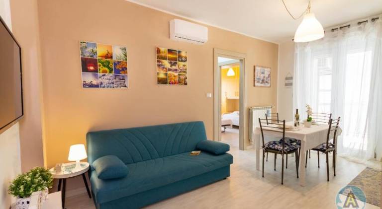 Rental apartment with 2 rooms for 5 persons in Pescara