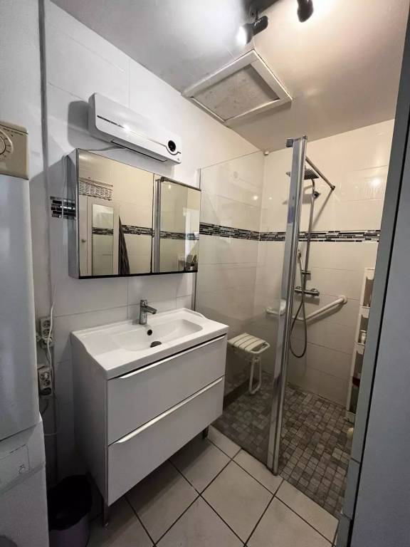 Residence 6jsun23-canet Beach - Modern and practical holiday home: WiFi, air conditioning, parking and courtyard — photo 4