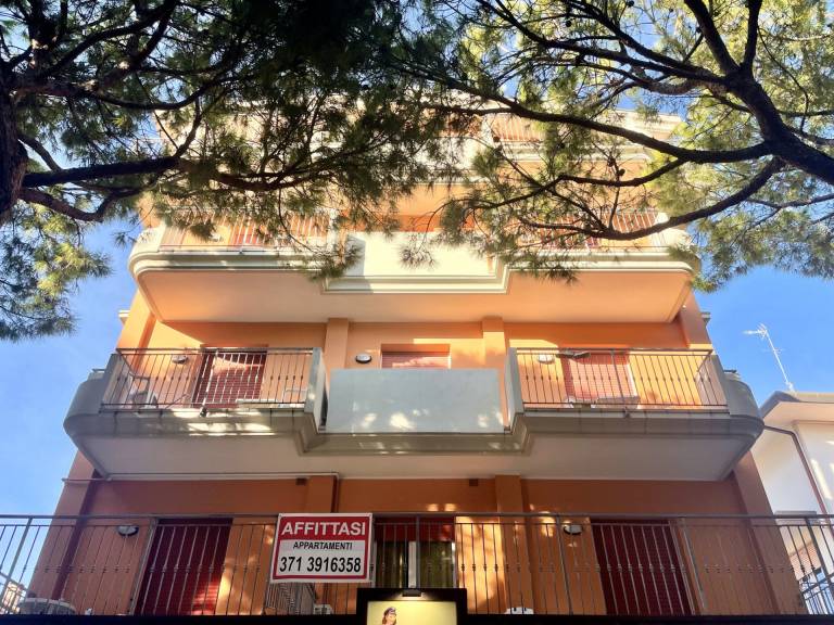Holiday apartment with terrace in Jesolo